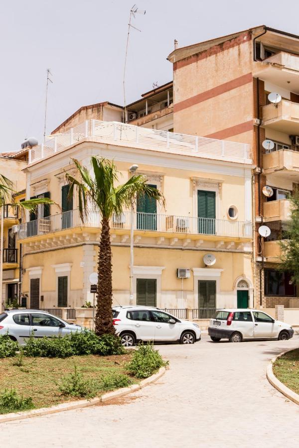 Sea Beach Pozzallo Exterior foto