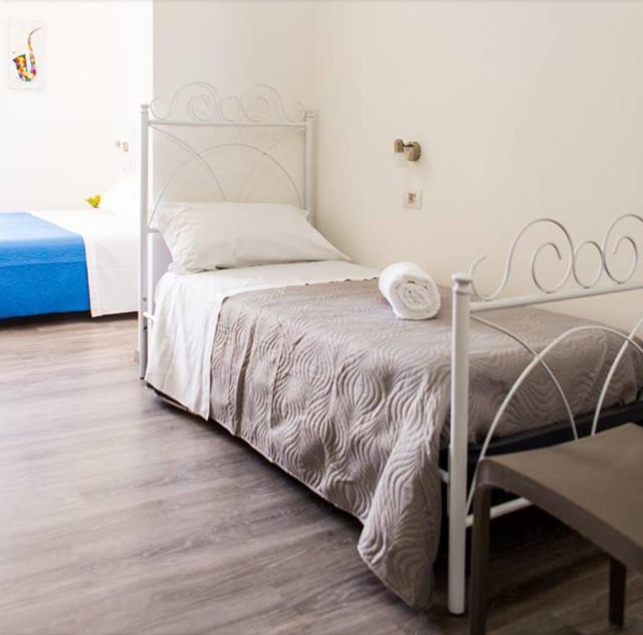 Sea Beach Pozzallo Exterior foto